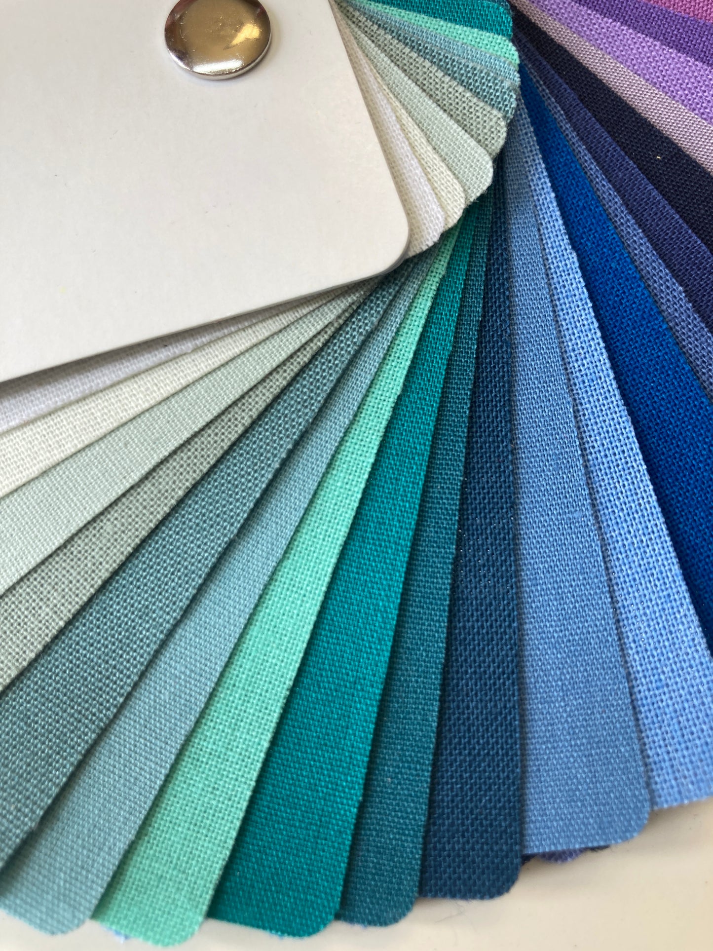 Summer Colour Fan (40 Shades) | Soft & Cool Colour Palette